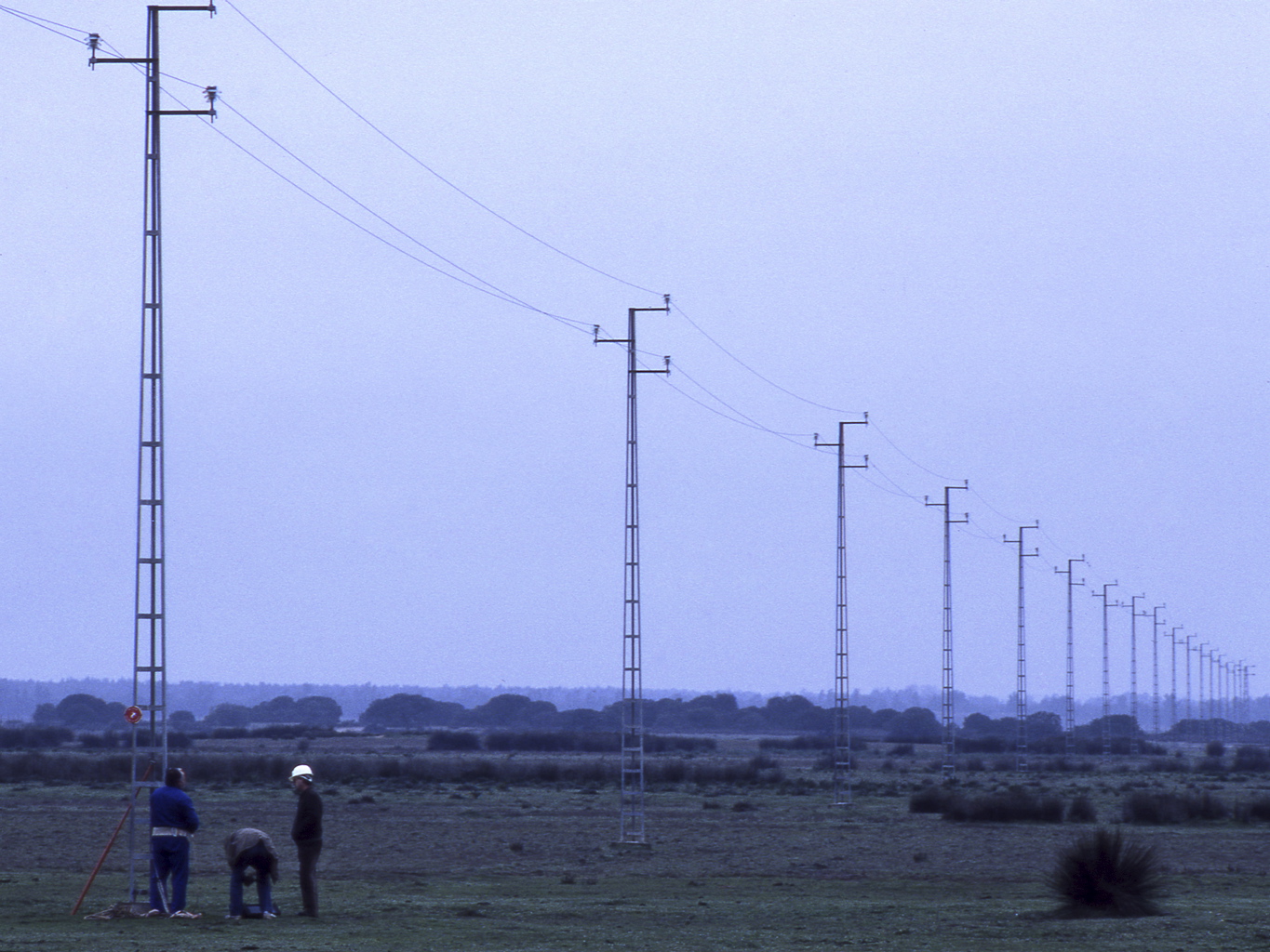 Medium-voltage tower layout