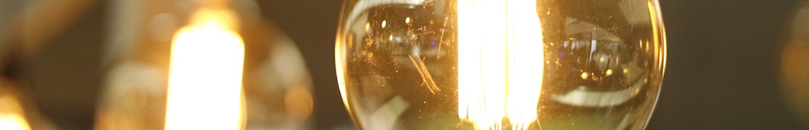 Warm lighting of grid-connected bulbs